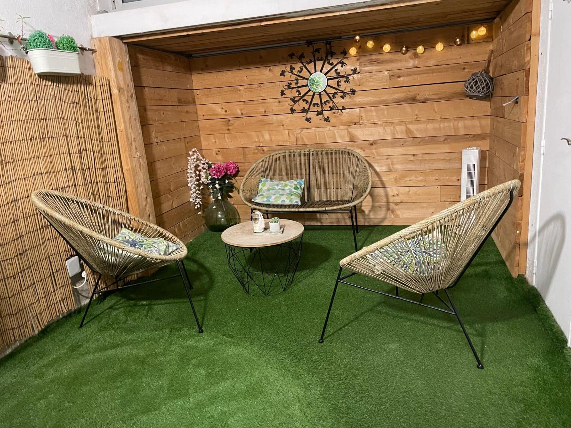 La Bulle Familles Clim, Wifi, Airport Shuttle,Tout A Pied Carcassonne Eksteriør bilde