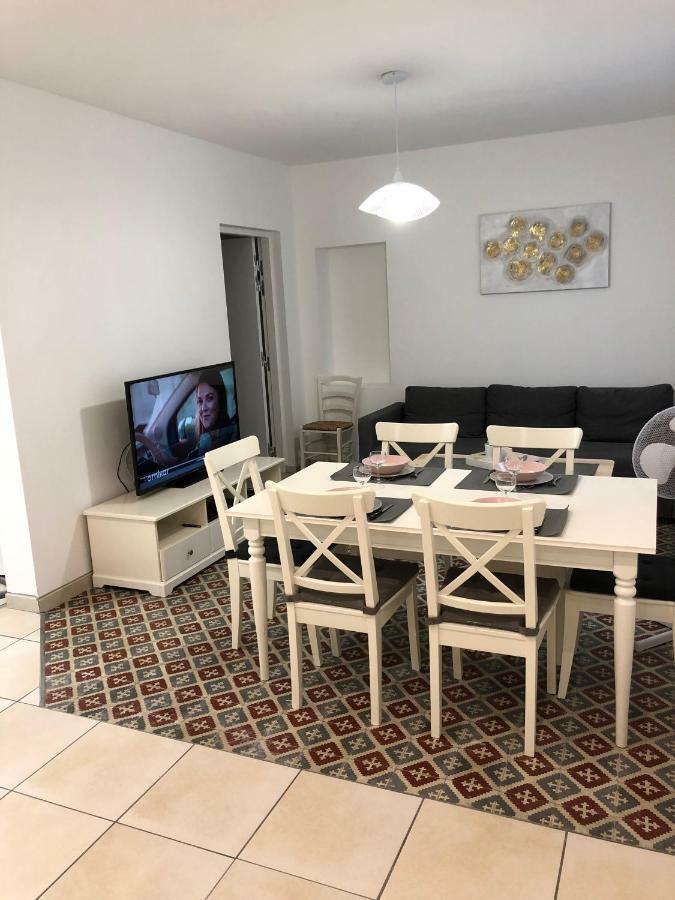 La Bulle Familles Clim, Wifi, Airport Shuttle,Tout A Pied Carcassonne Eksteriør bilde