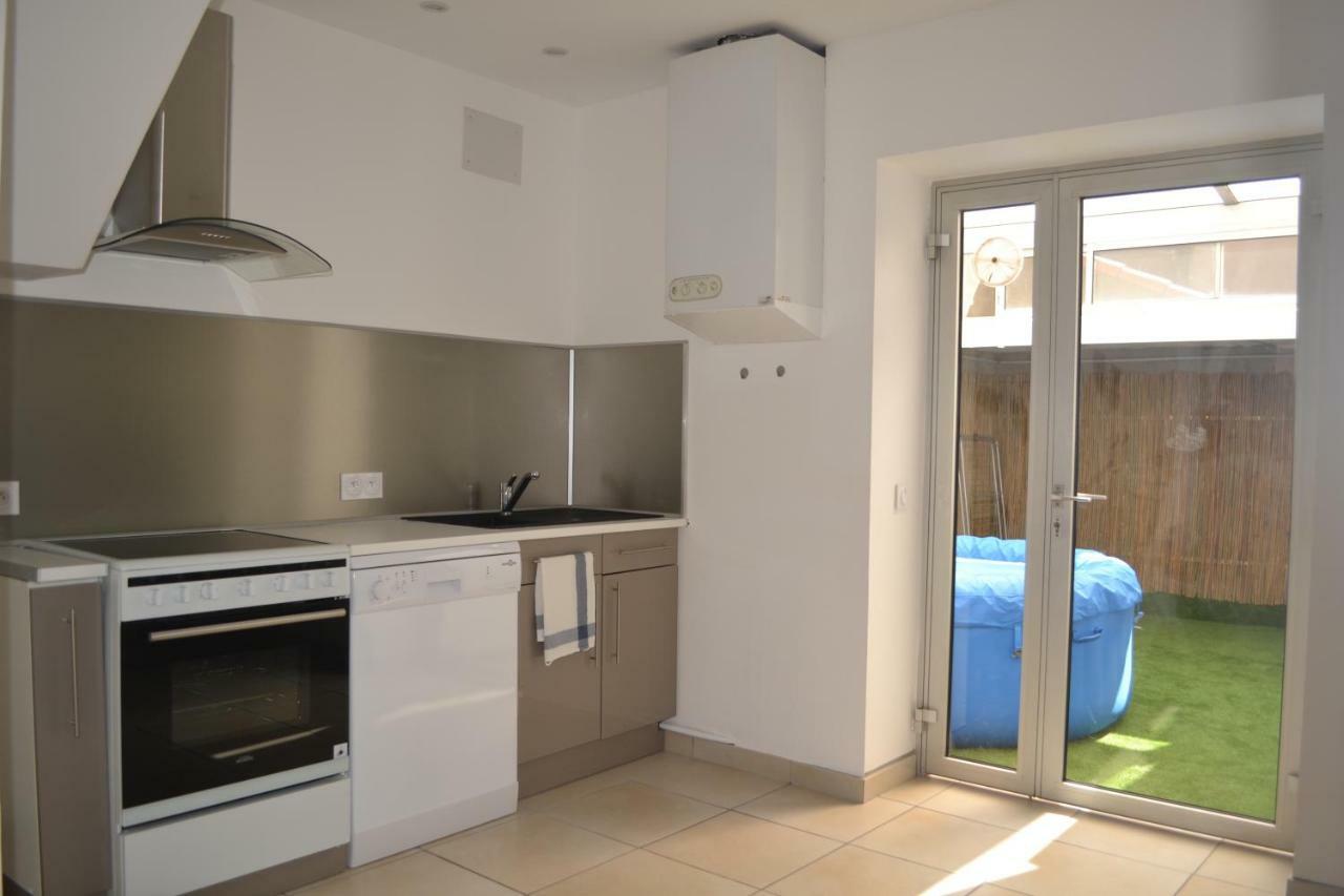 La Bulle Familles Clim, Wifi, Airport Shuttle,Tout A Pied Carcassonne Eksteriør bilde